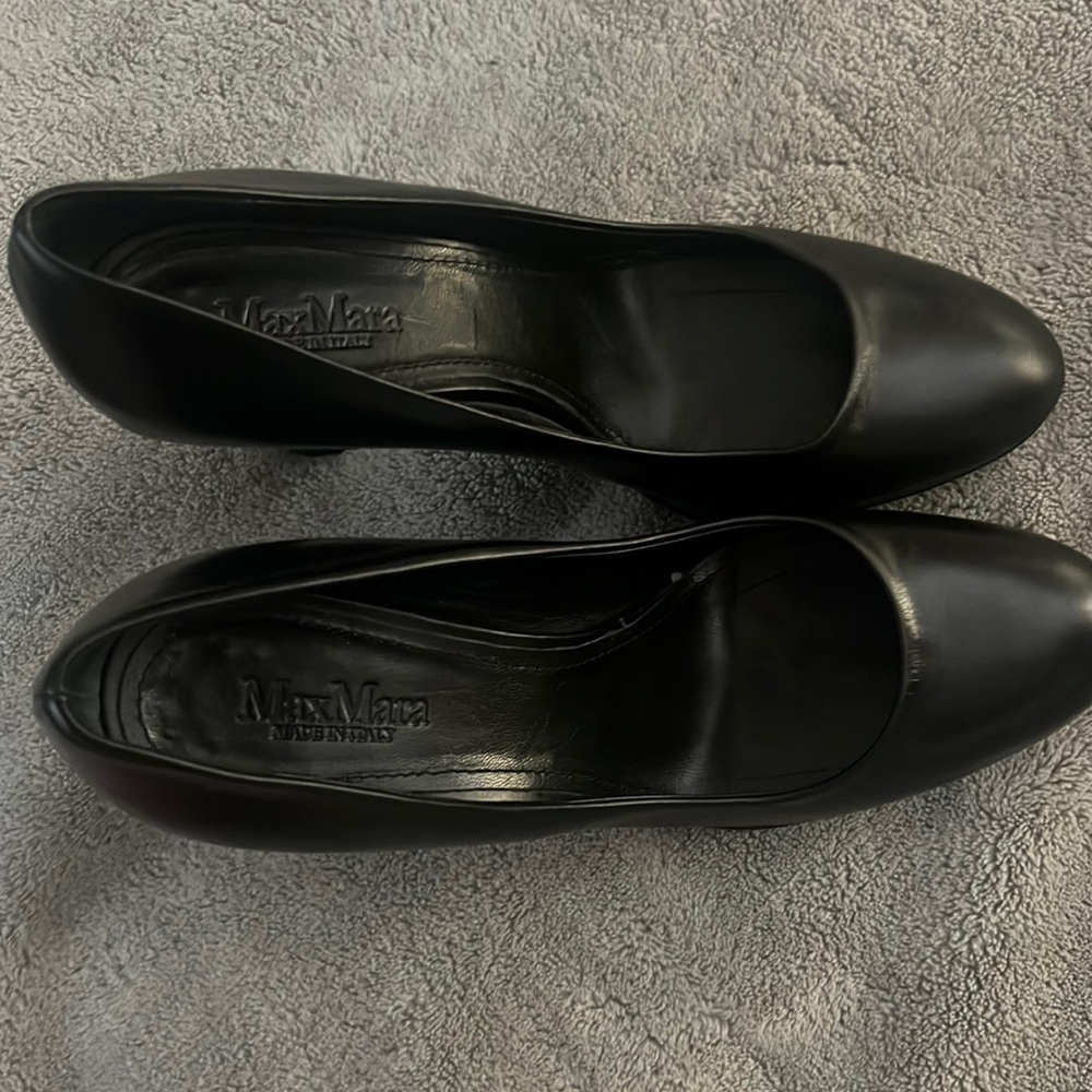 MaxMara Pumps